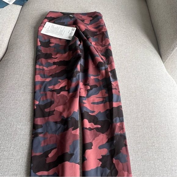 NWT Lululemon Wunder Train High-Rise Tight 28", lululemon leggings, US 4 - Picture 4 of 6